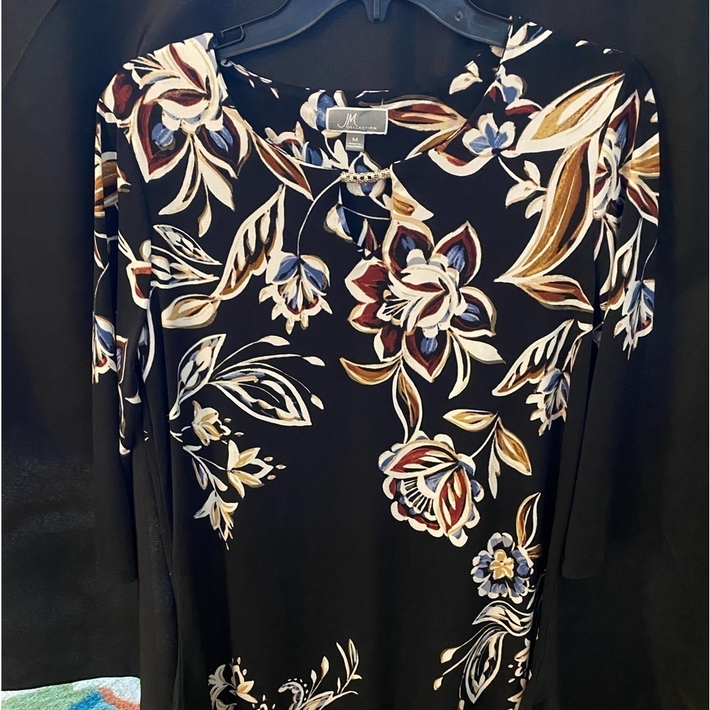 M Collection Top Shirt Hip Length Colorful Black and Foral